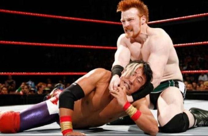 10 Wrestlers Who Got Into Fights Outside The Ring And 6 Backstage
