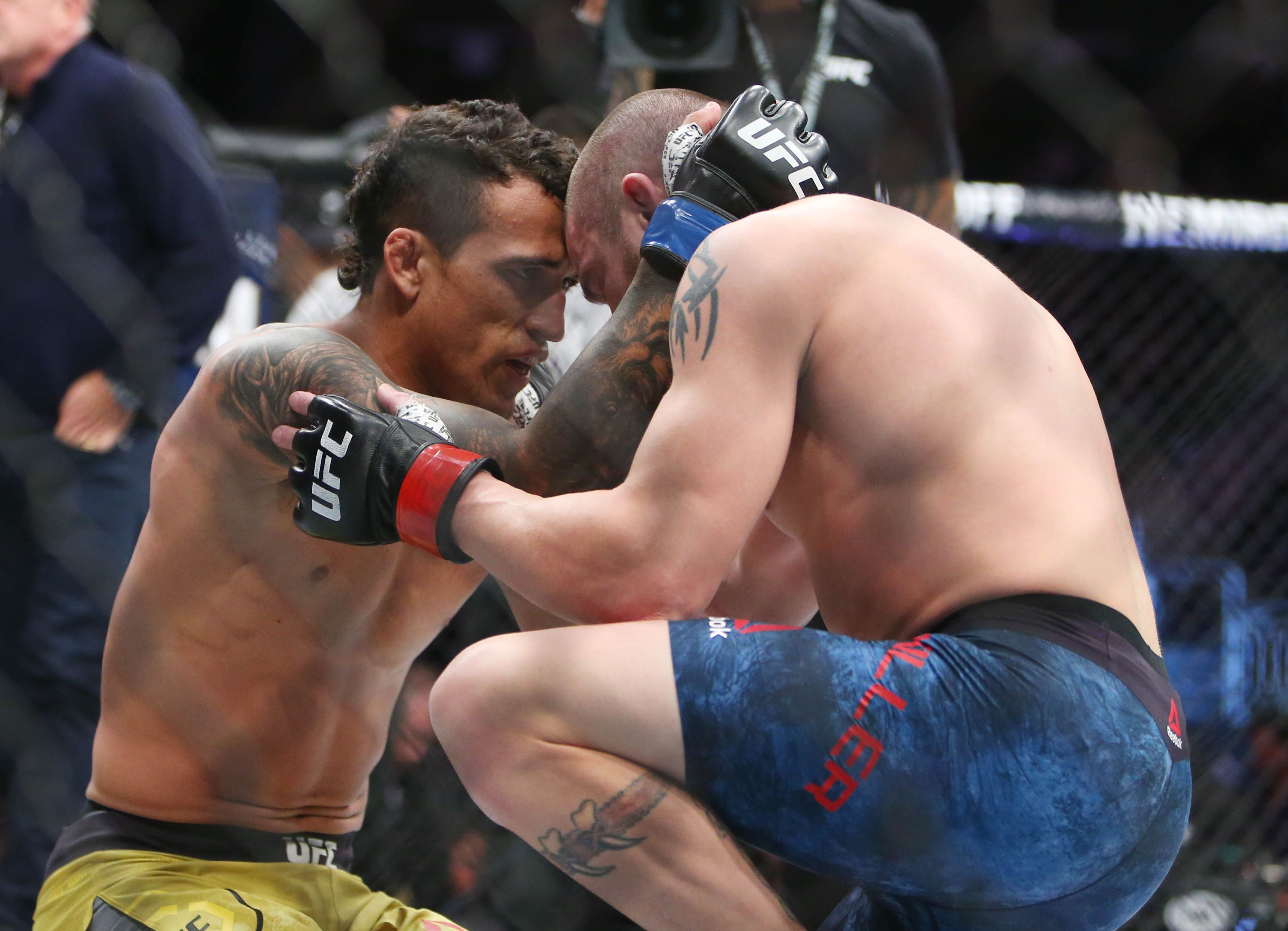 10 Best Performances In Charles Oliveira S UFC Career Ranked