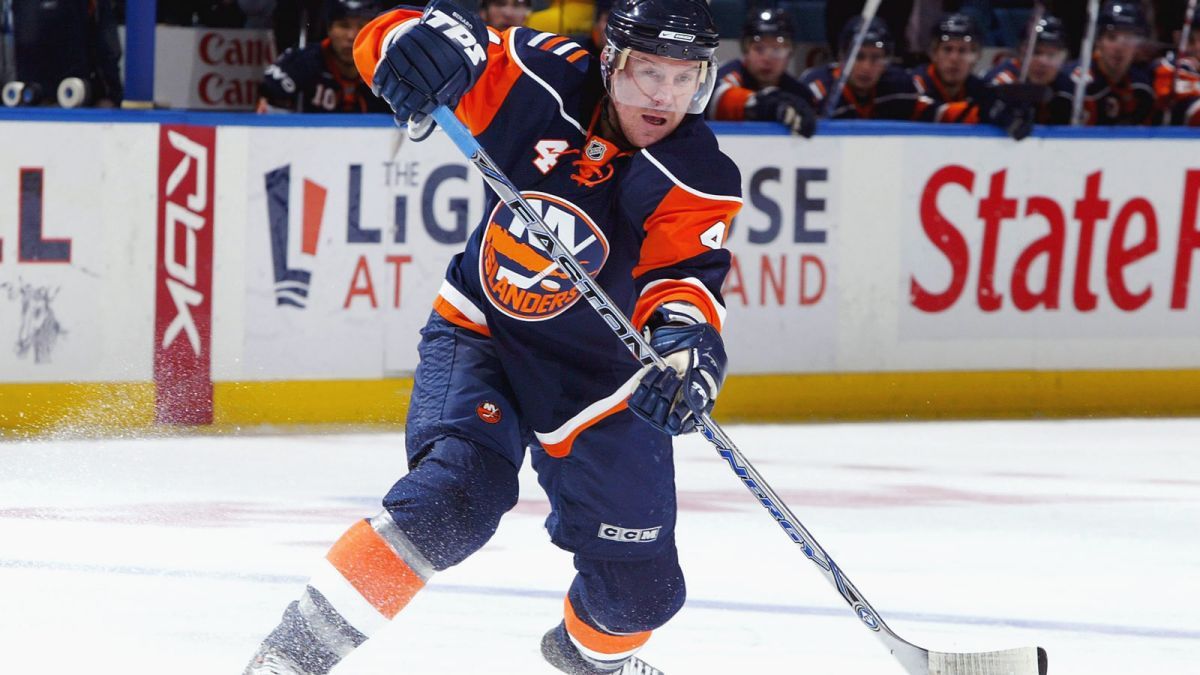 Top 15 Athletes That Refused To Play For The Team That Drafted Them