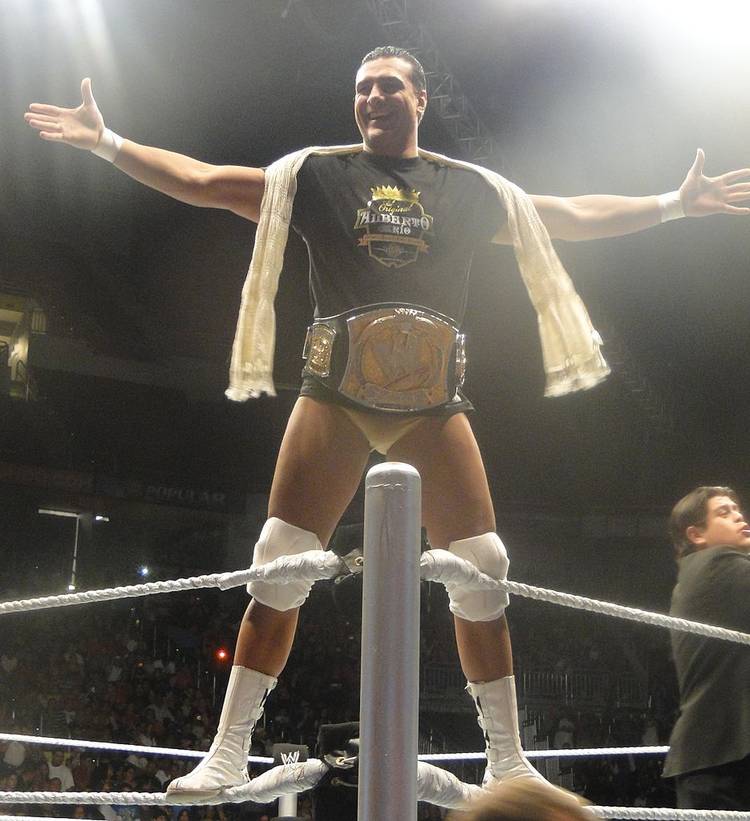Pulling A Dean Ambrose: 15 Of The Most Unlikely Claims To Fame