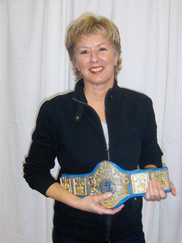 15 Divas Who Hit Rock Bottom After Leaving The Wrestling Industry