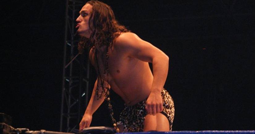 King Of The Cruiserweights: 15 Things You Didn't Know About Neville
