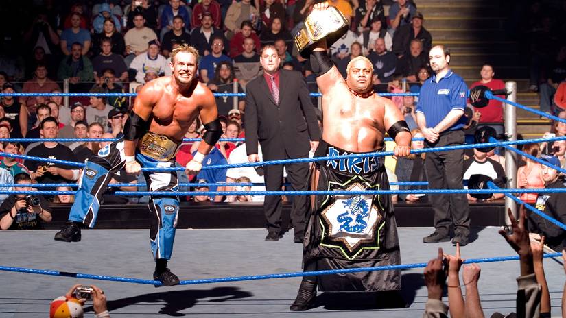 15 Wrestlers Who BETRAYED Their Real Life Friends