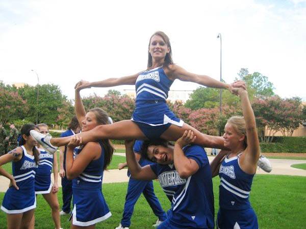 Most Embarrassing Cheerleader Photos Ever Taken Thesportster