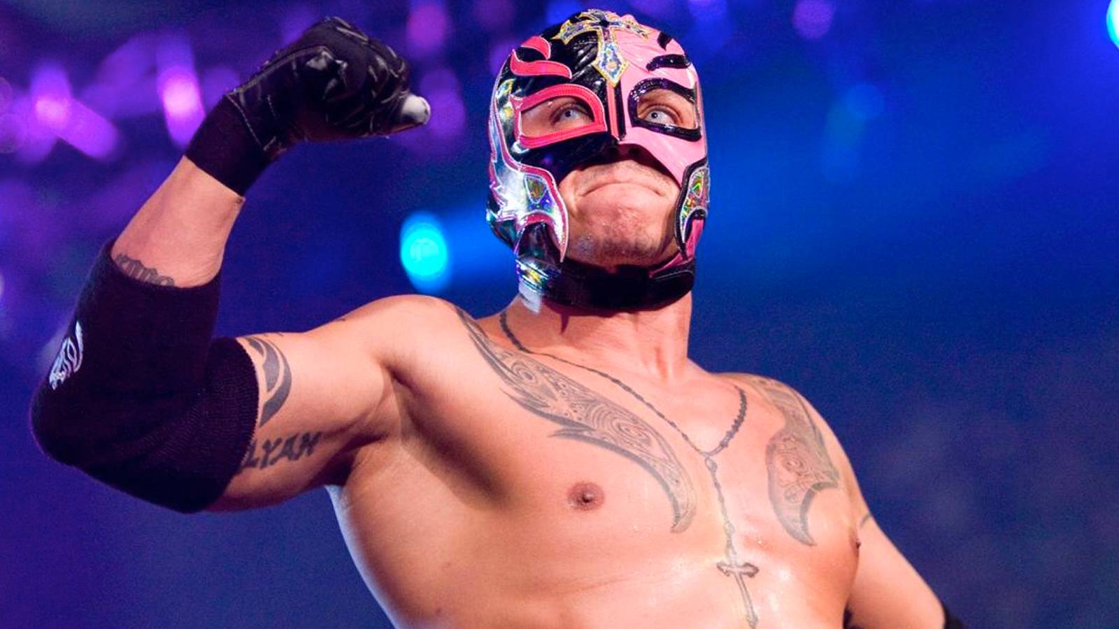 Rey Mysterio Returns At Royal Rumble 2018