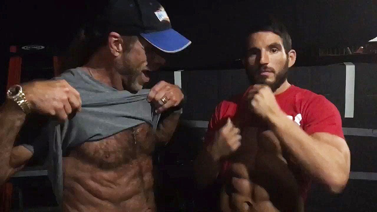 8 ExWWE Stars That Are Definitely Following Workout Plans (And 7 That