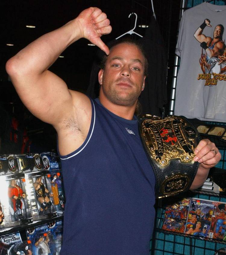 Former WWE & WCW Stars That Won't Let Go