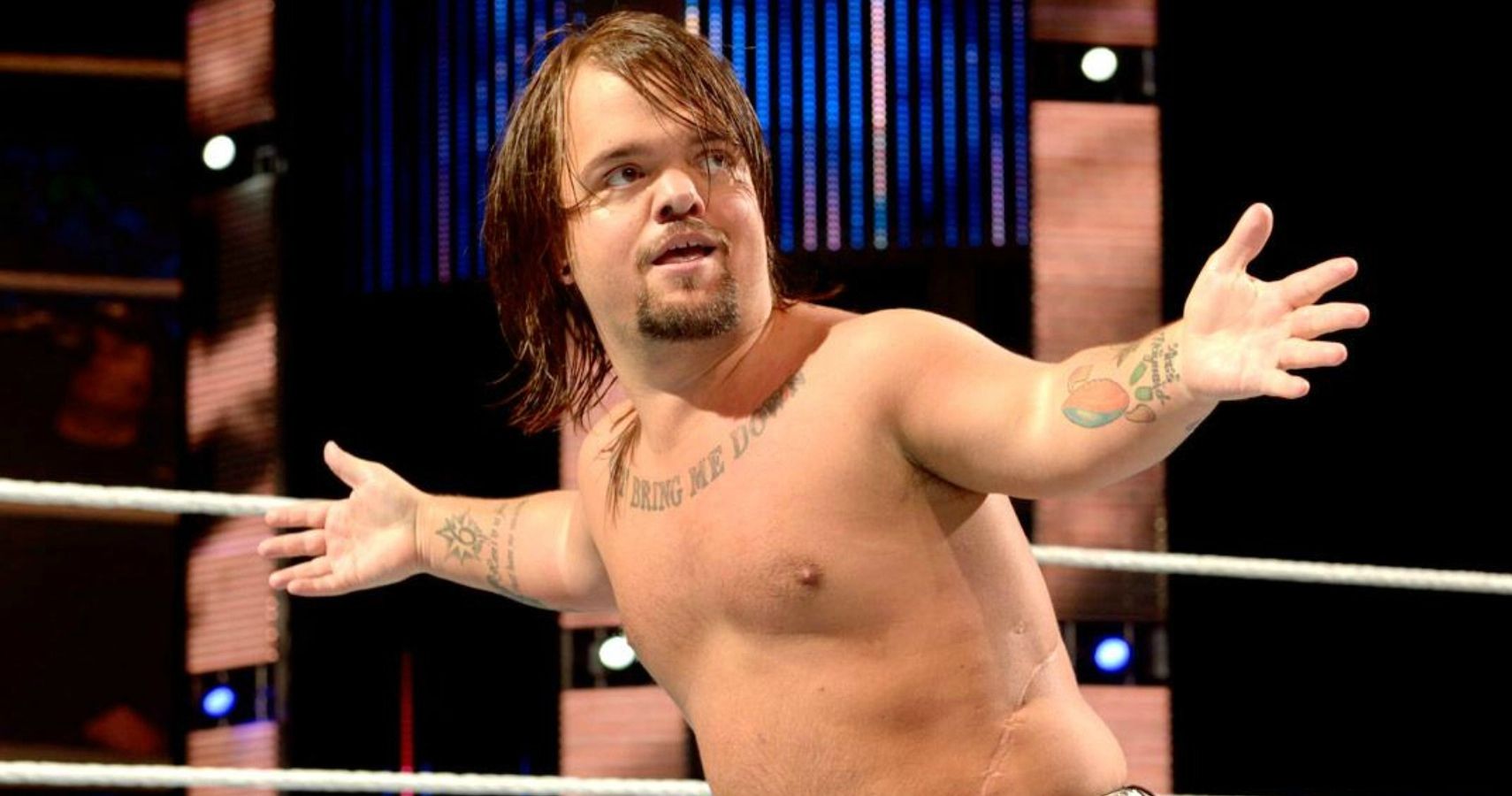 hornswoggle wwe greatest royal rumble video