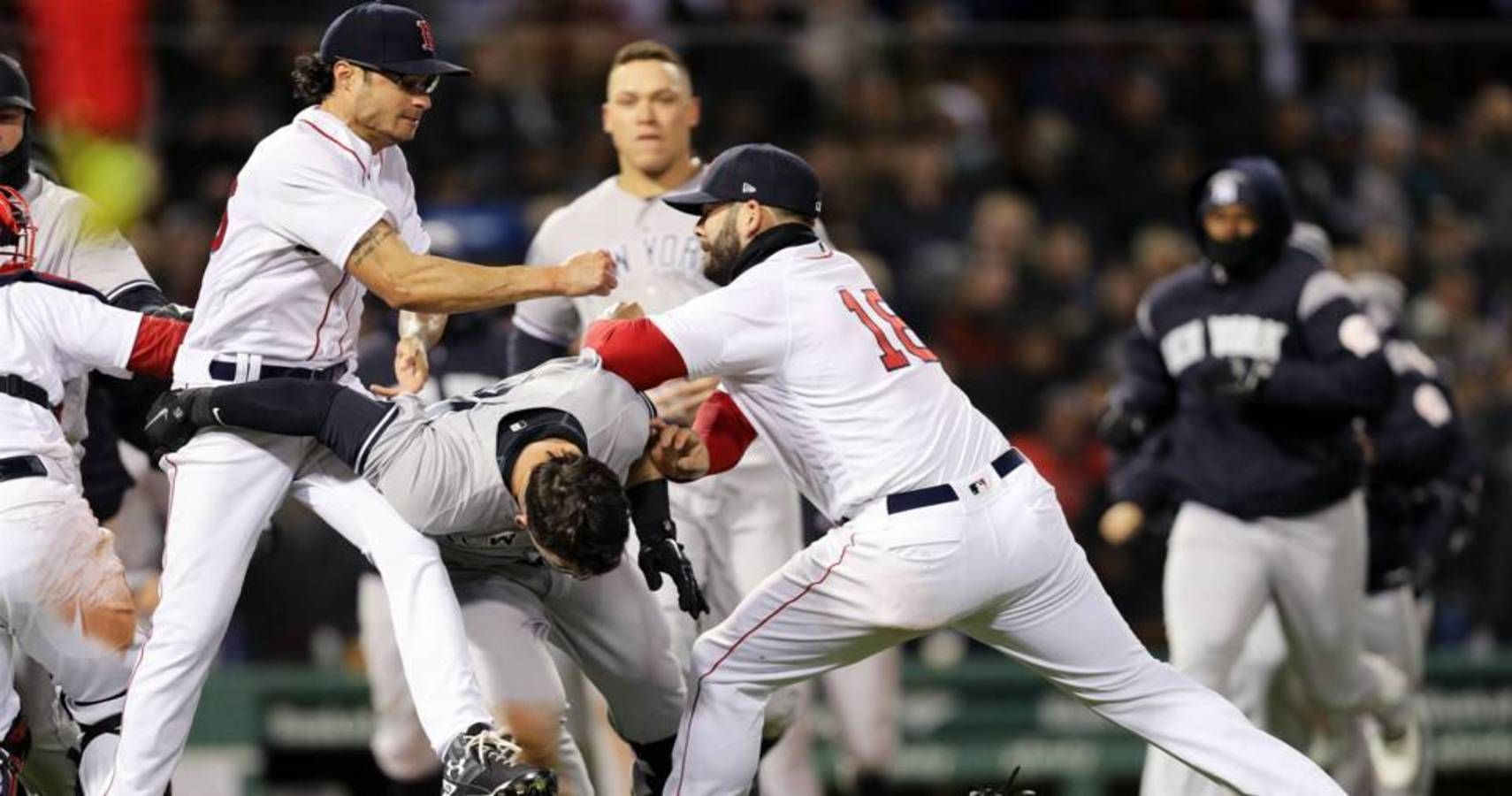 ALCS Gm3: Red Sox Martiez, Ramirez, Yankees Clemens, Zimmer in  benches-clearing 