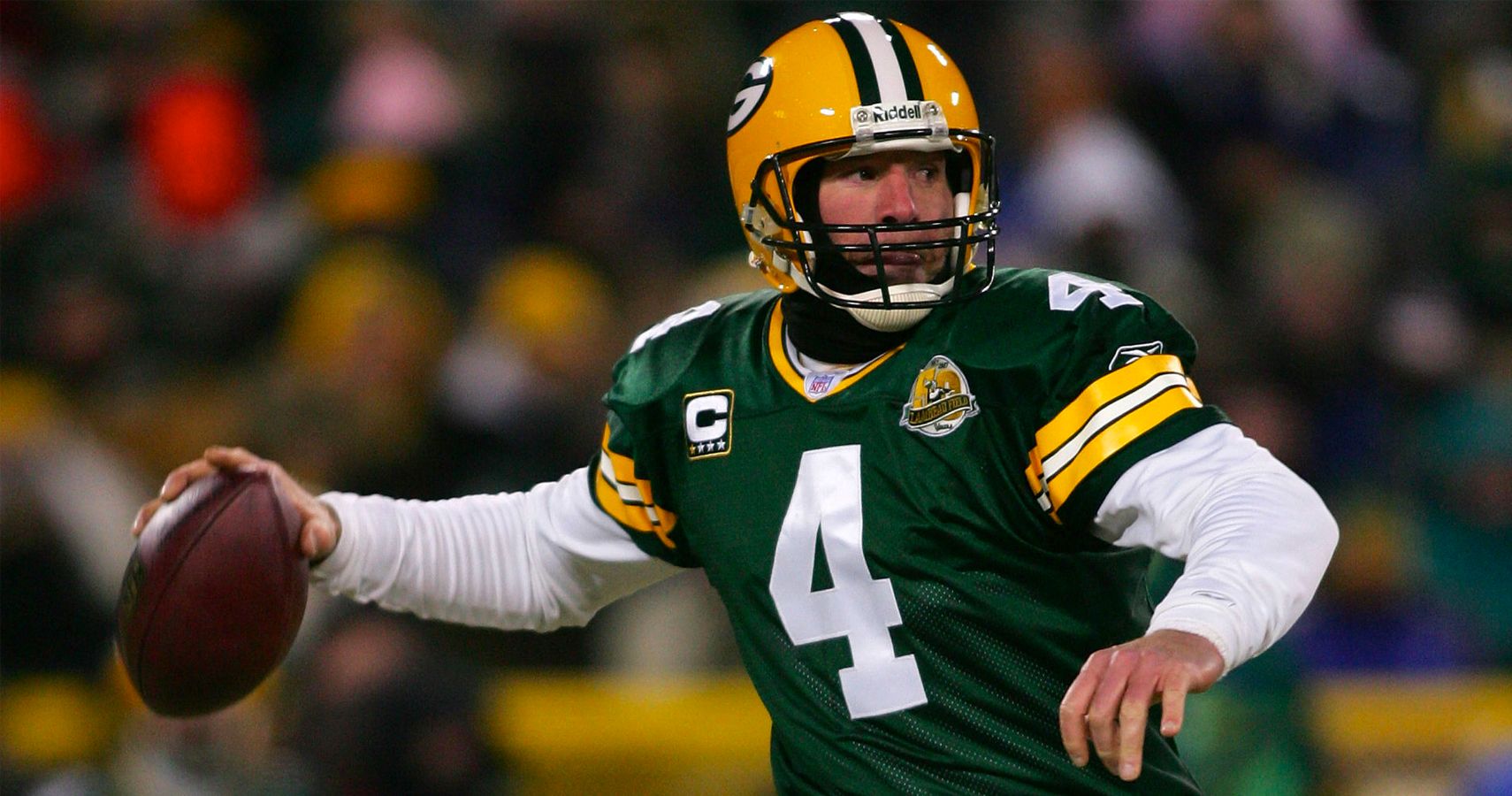 Brett Favre estimates he suffered 'thousands' of concussions