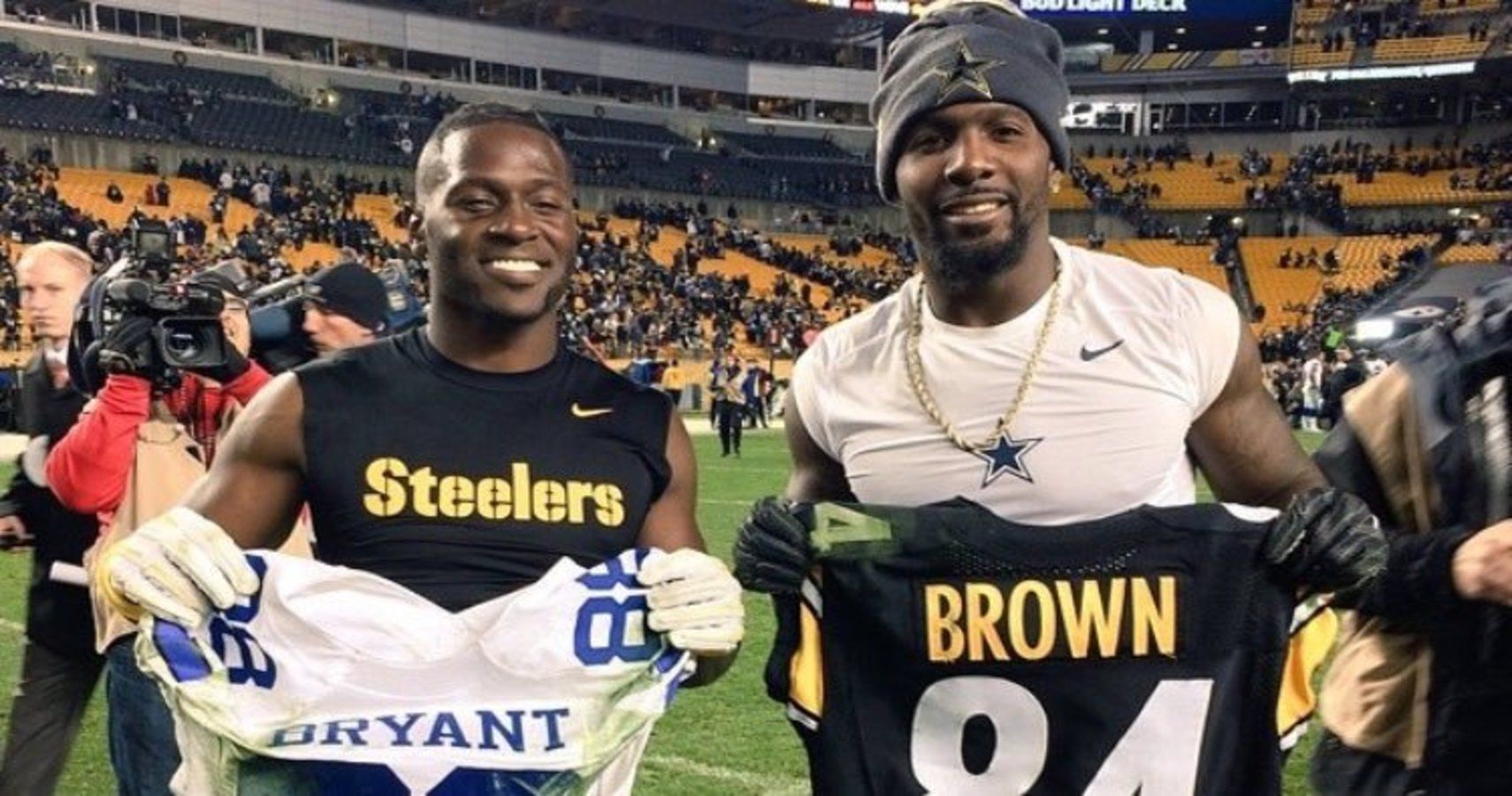 Antonio Brown Makes Pitch For Dez Bryant To Join Steelers