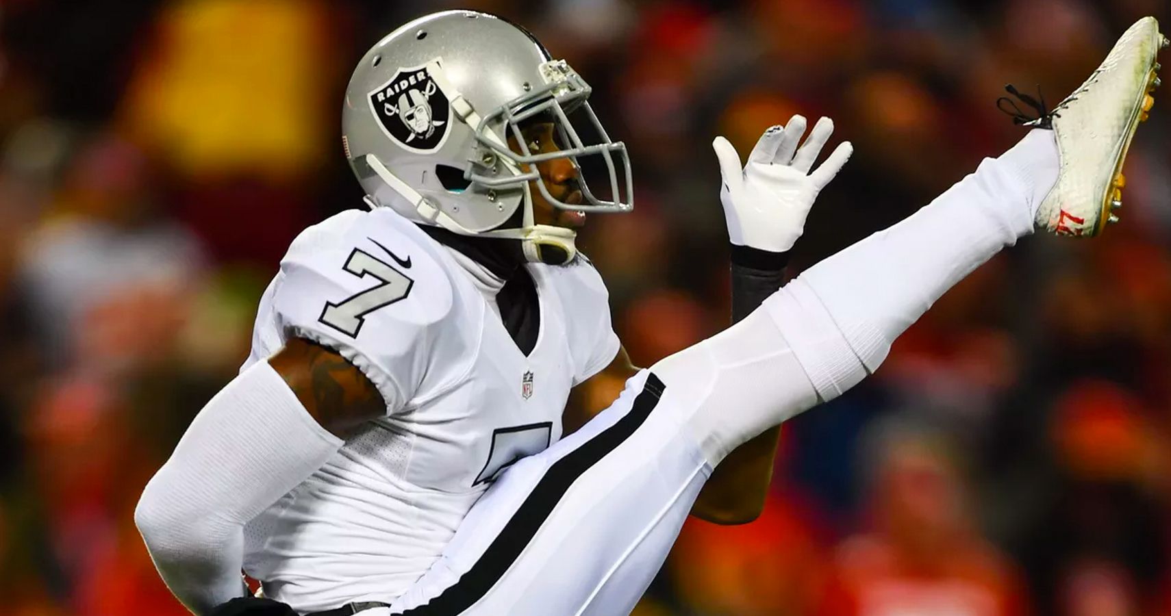 Punter Marquette King signs with Raiders' rival Denver