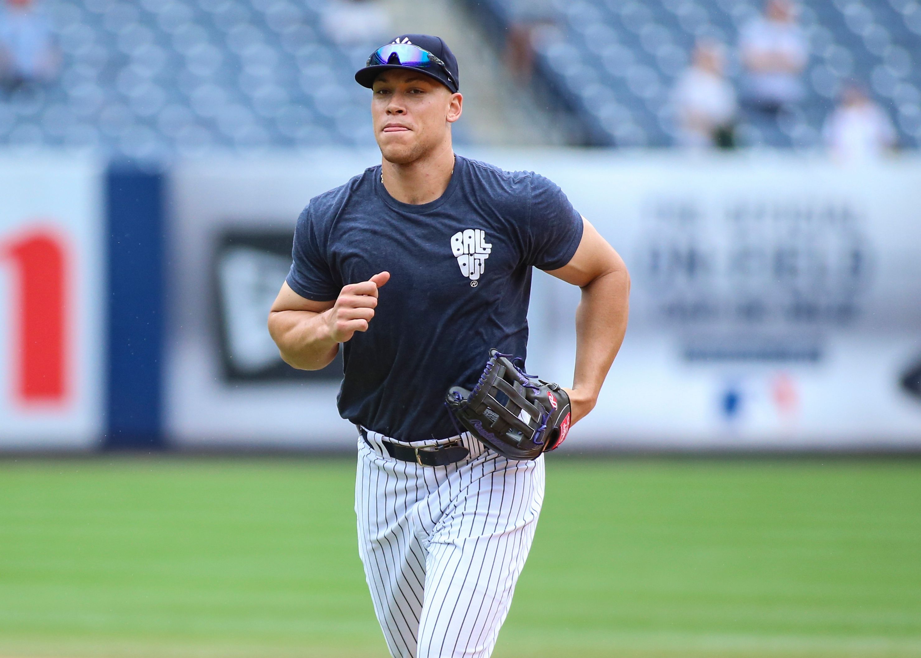 Aaron Judge Injury Update Yankees Star Starts Swinging Bat Again