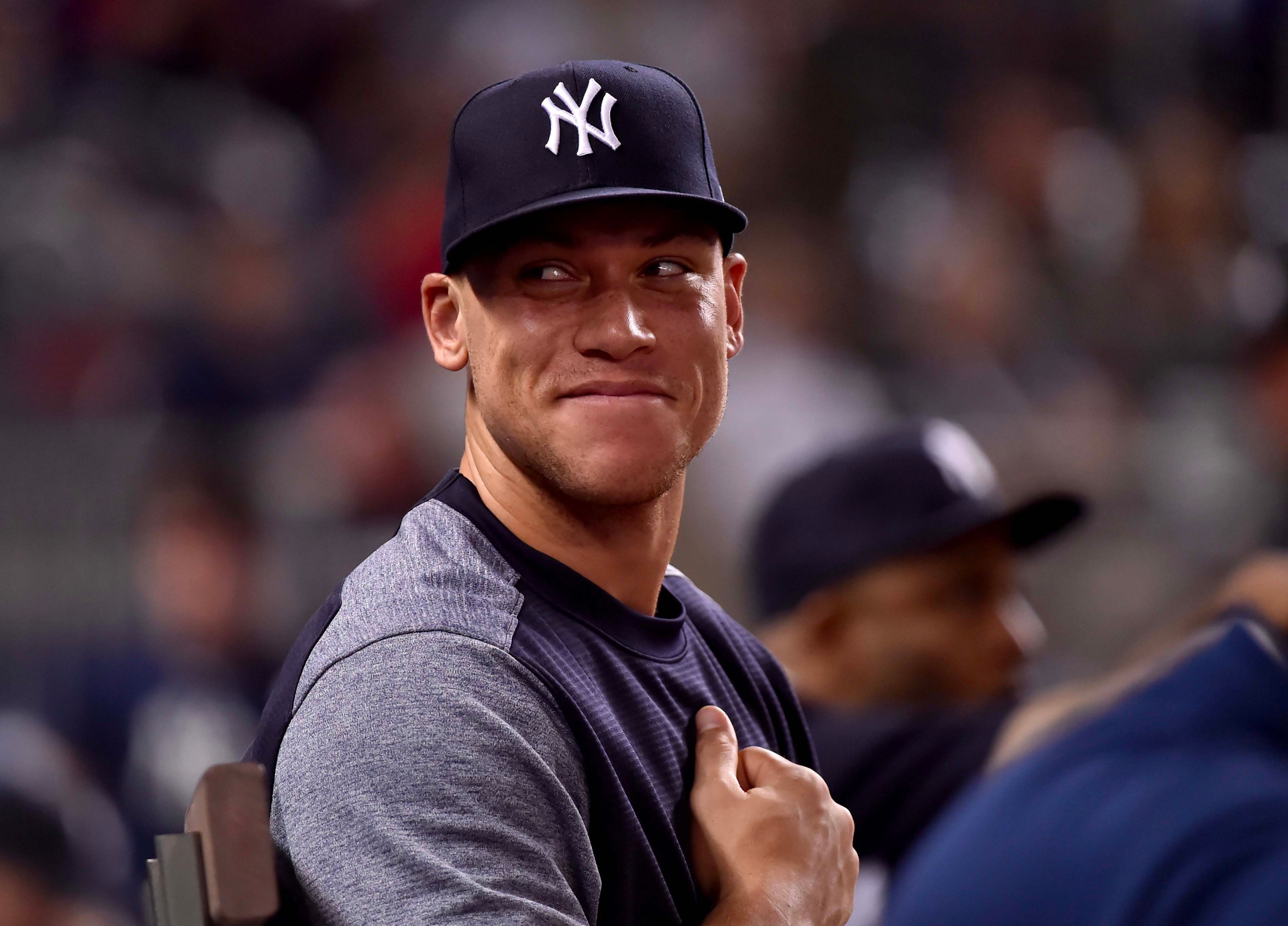 Aaron Judge Injury Update Yankees Star Starts Swinging Bat Again
