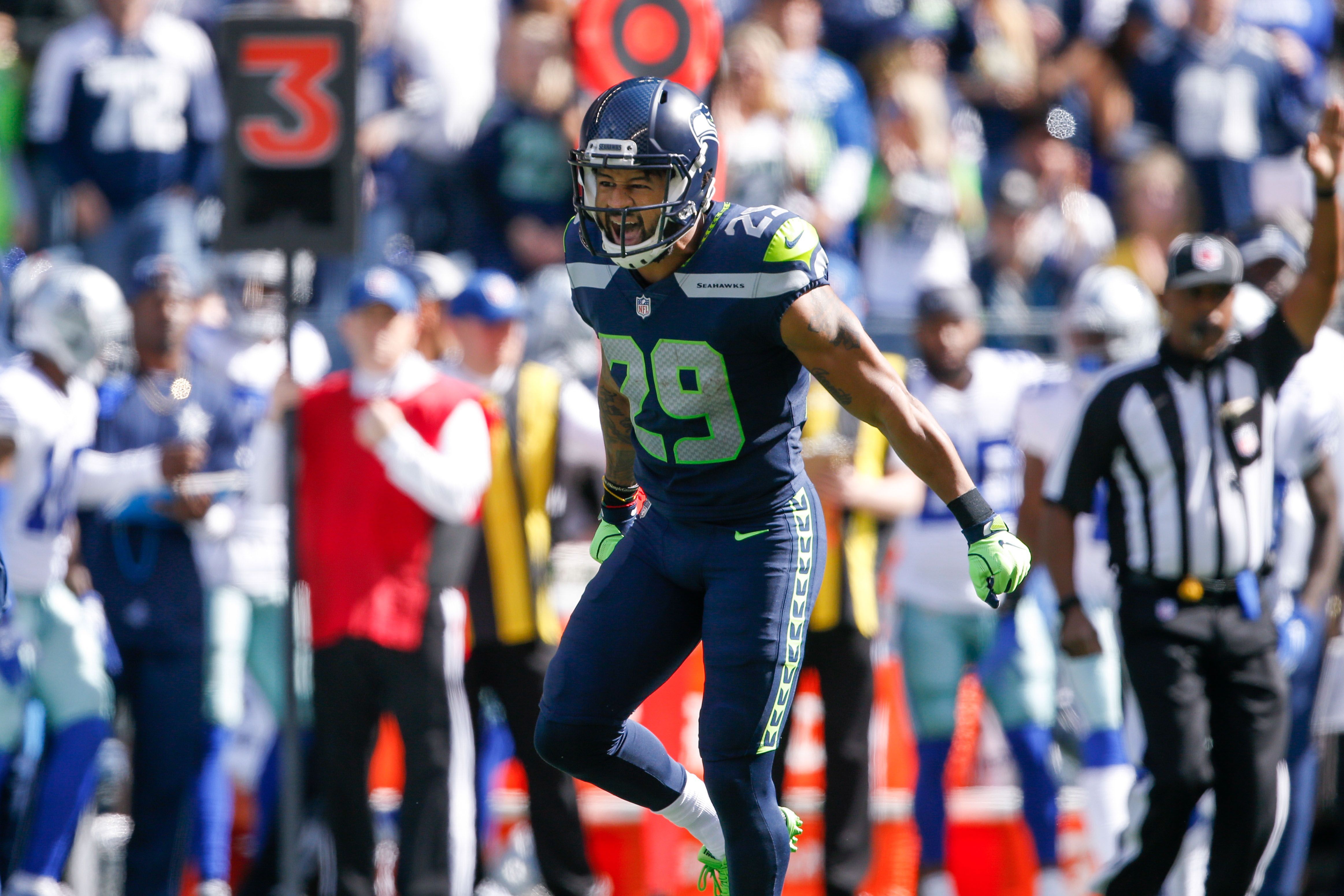 Earl Thomas Trade Rumor: Seahawks Looking For Multiple Picks