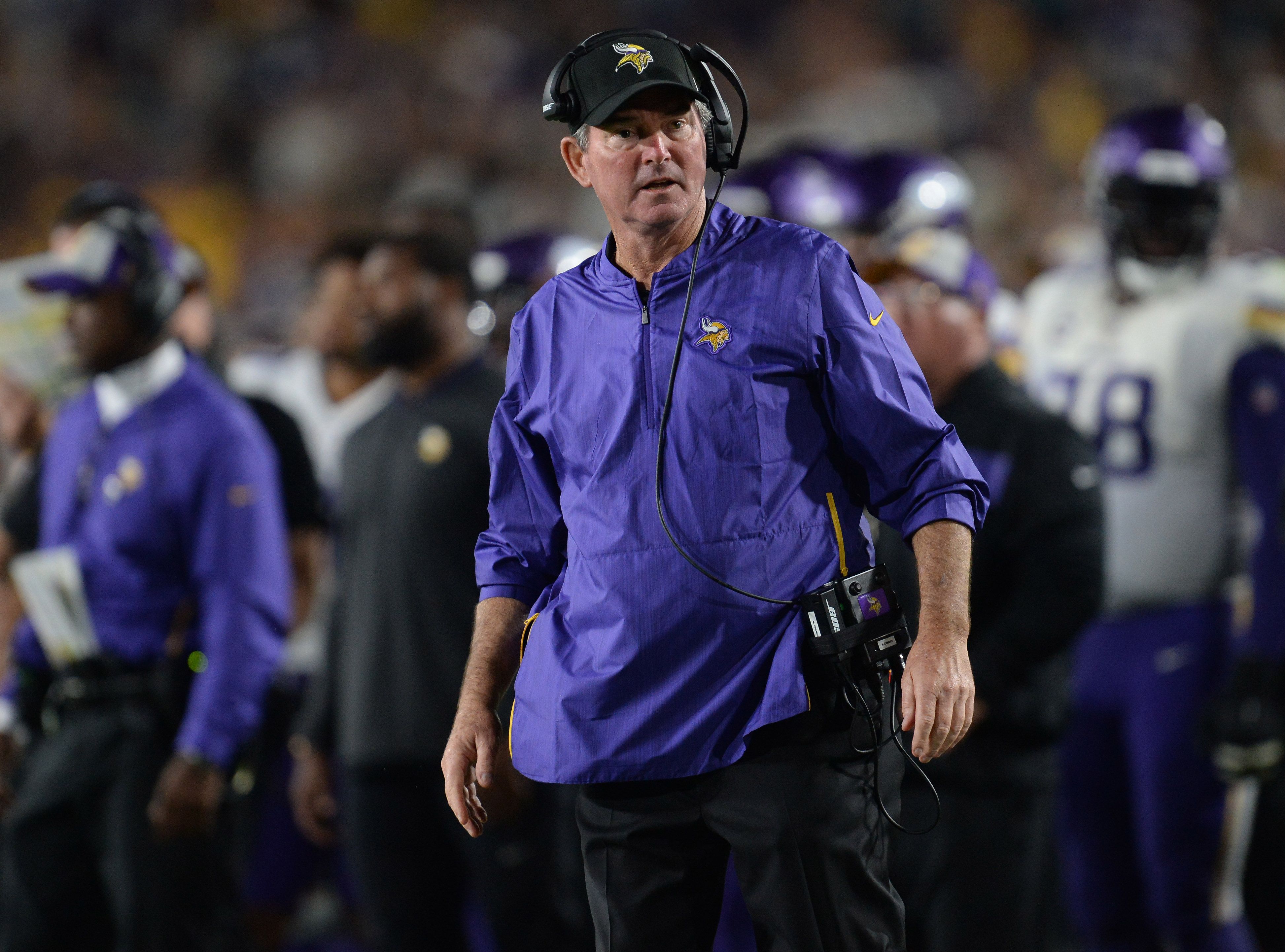 Vikings Coach Mike Zimmer Rips Defense In Loss To Rams