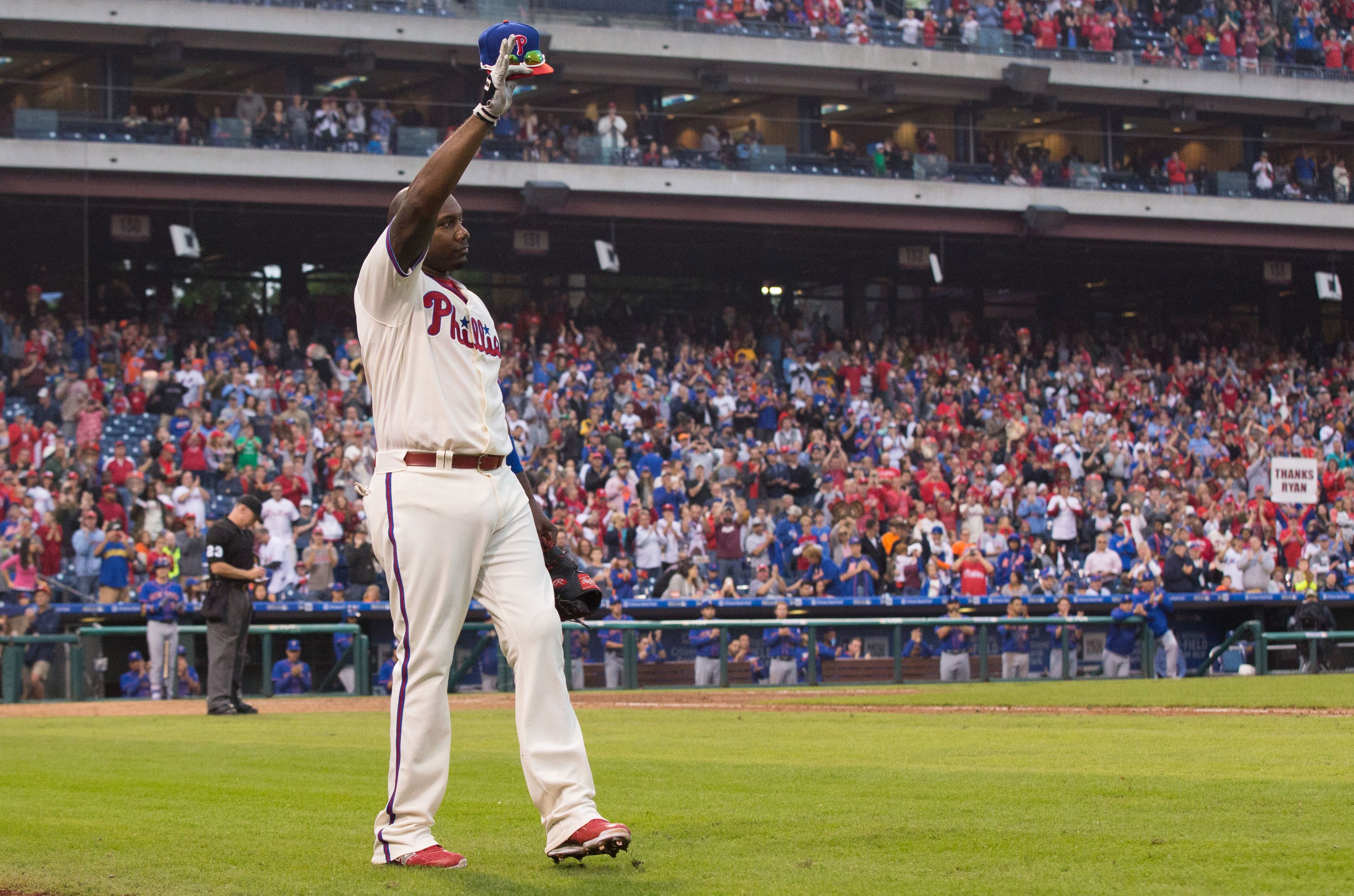 Philadelphia Phillies great Ryan Howard announces his retirement