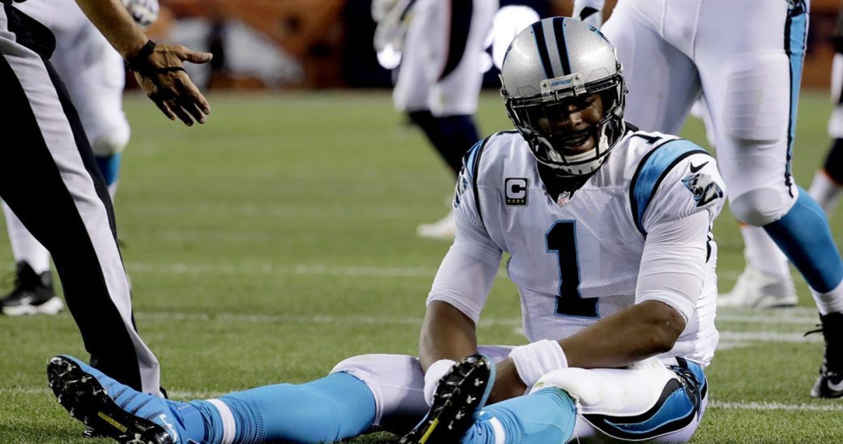 Cam Newton Admits Shoulder Injury Is Holding Him Back Admit Disappointing Season