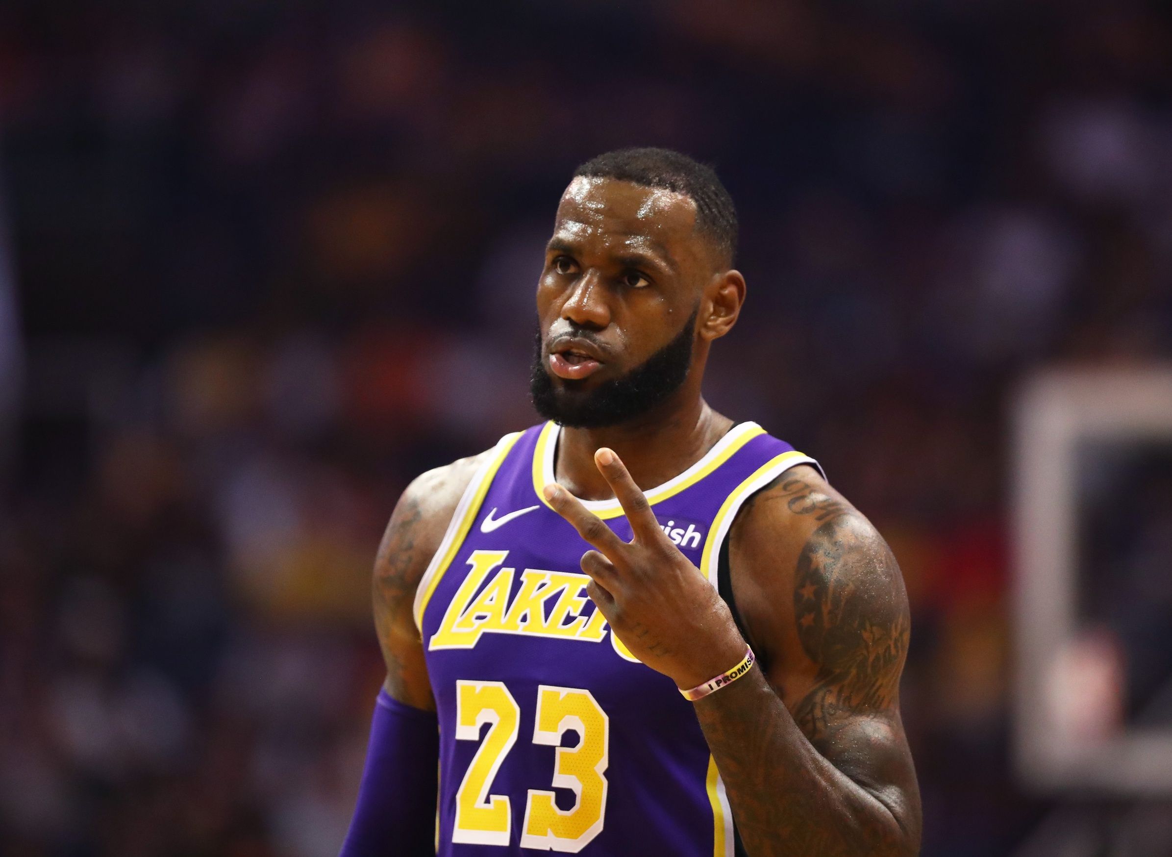 Lavar Ball Says He Doesn T Have Relationship With Lakers Star Lebron James Lavar Ball Says He Doesn T Have Relationship With Lakers Star Lebron James