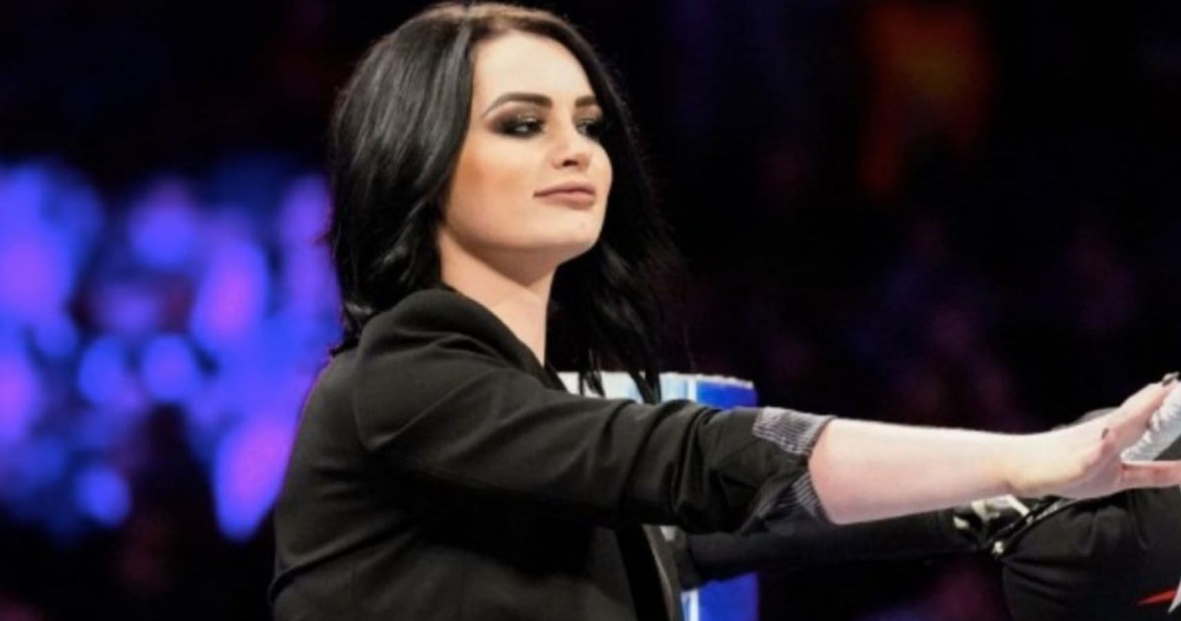 Paige Removed From SmackDown General Manager Position Amid Massive WWE ...