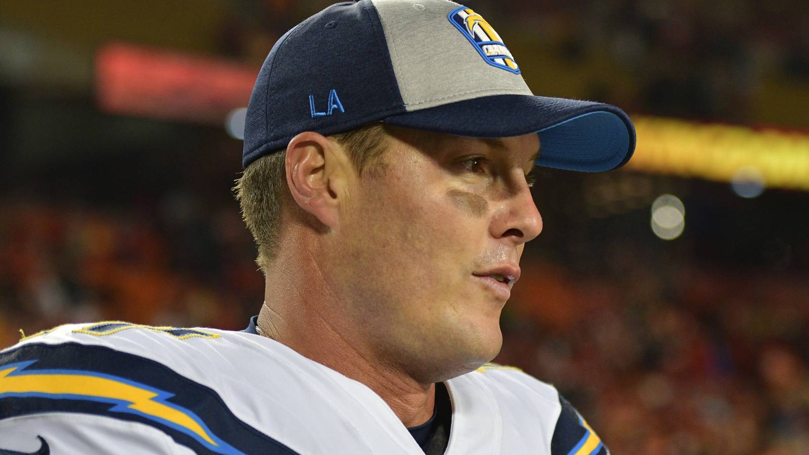 Philip Rivers Waves Good-Bye To Chiefs Fans After Chargers' Win