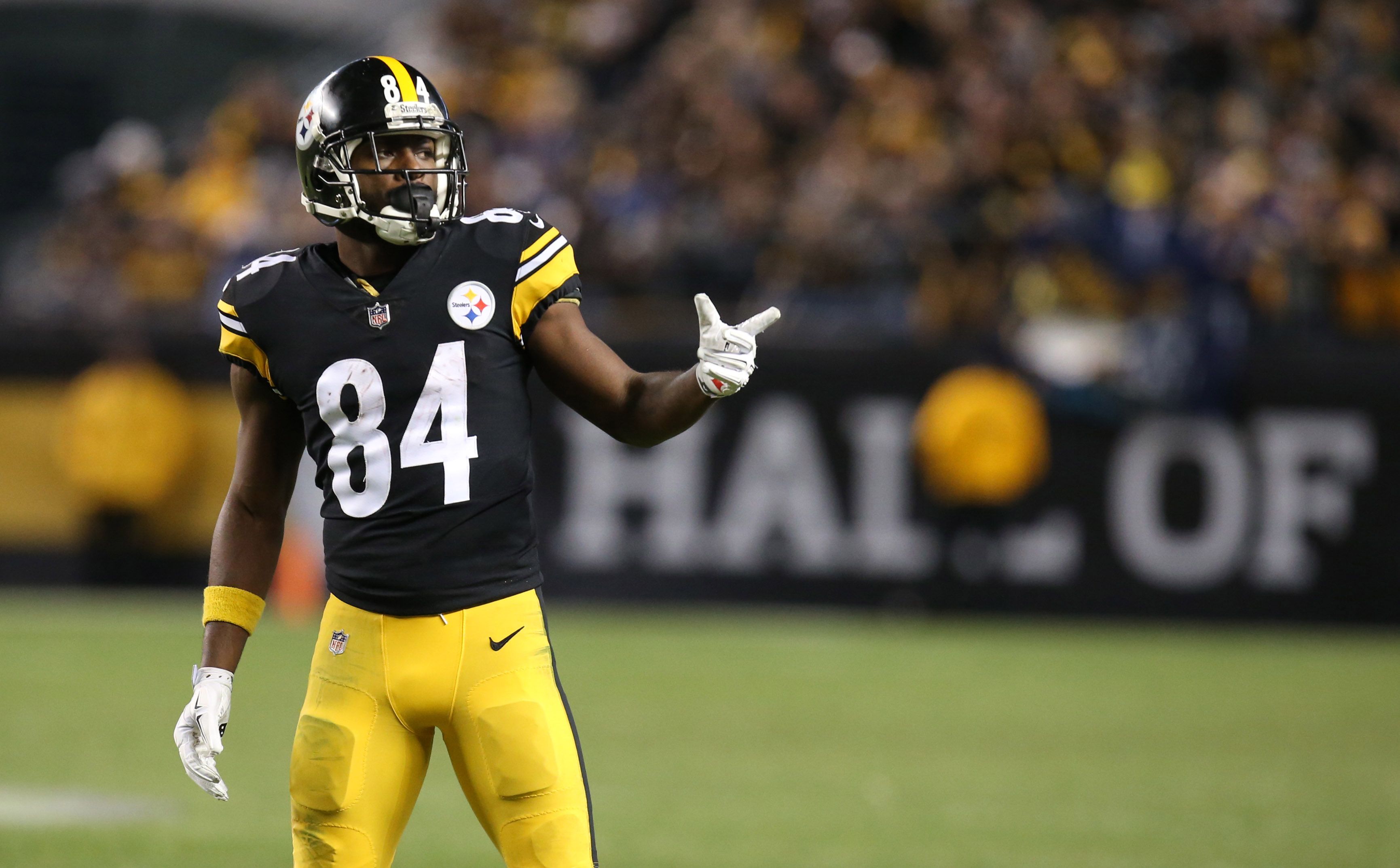 Former Steelers Standout Antonio Brown Claims His 'CTE Is Acting Up;'  Threatened To Fight Ryan Clark