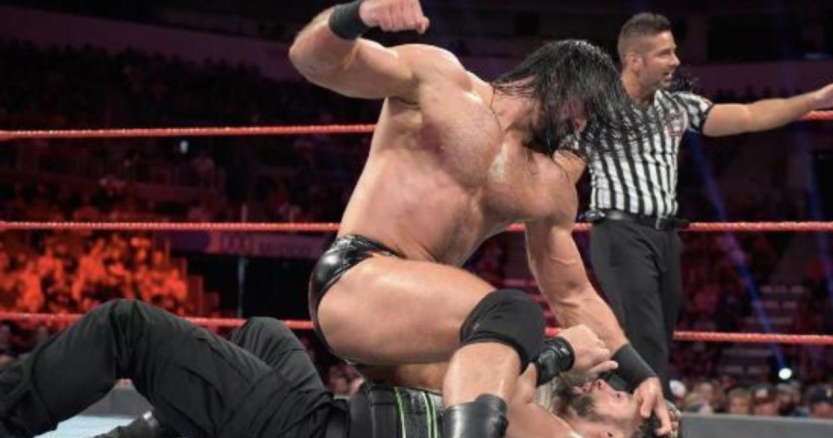 10 WWE Rumors Leading Into WrestleMania
