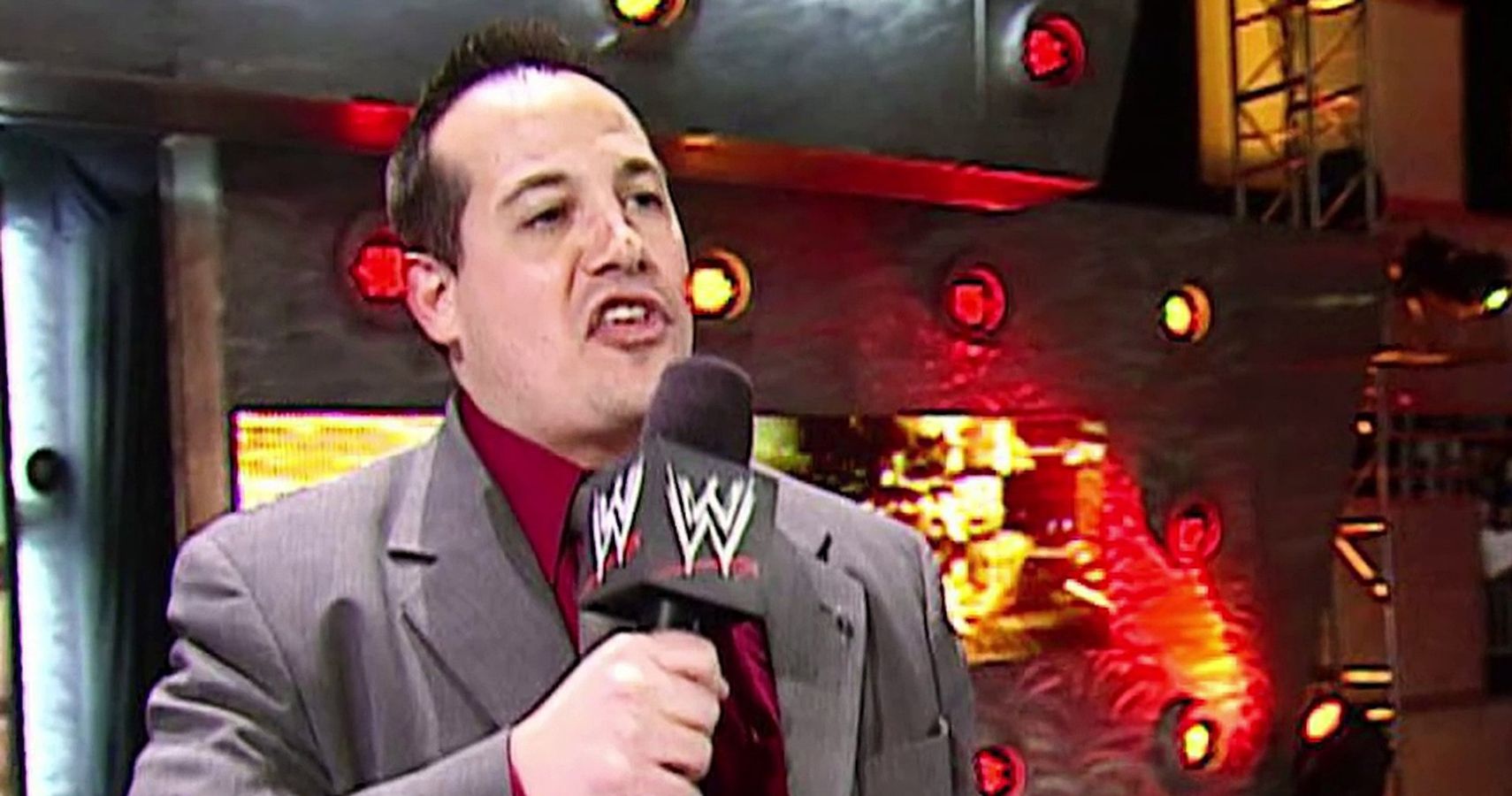 X Best Ways Wrestlers Have Broke The Fourth Wall (And X Worst)