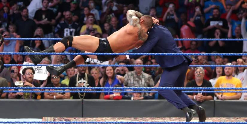 Randy Orton: 5 Reasons The RKO Is His Best Finisher (& 5 Why It's The Punt)