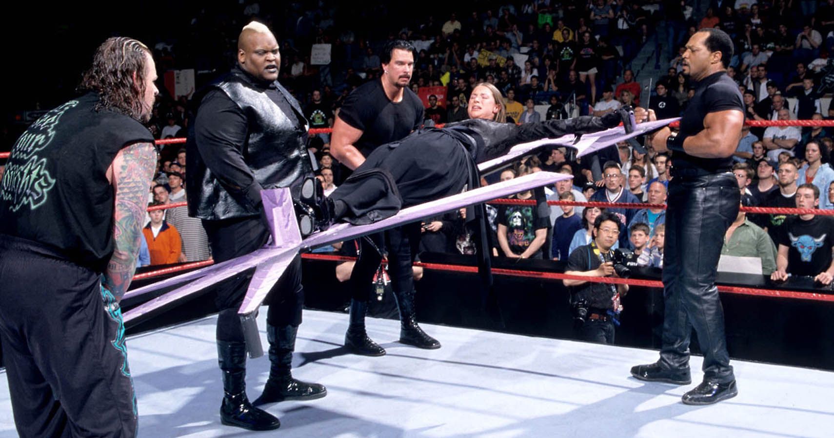 10 Craziest Weddings In Wrestling History, Ranked