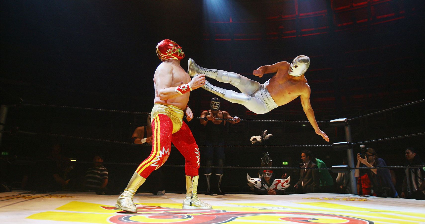 Super alcon mexican wrestlers accenture scandal