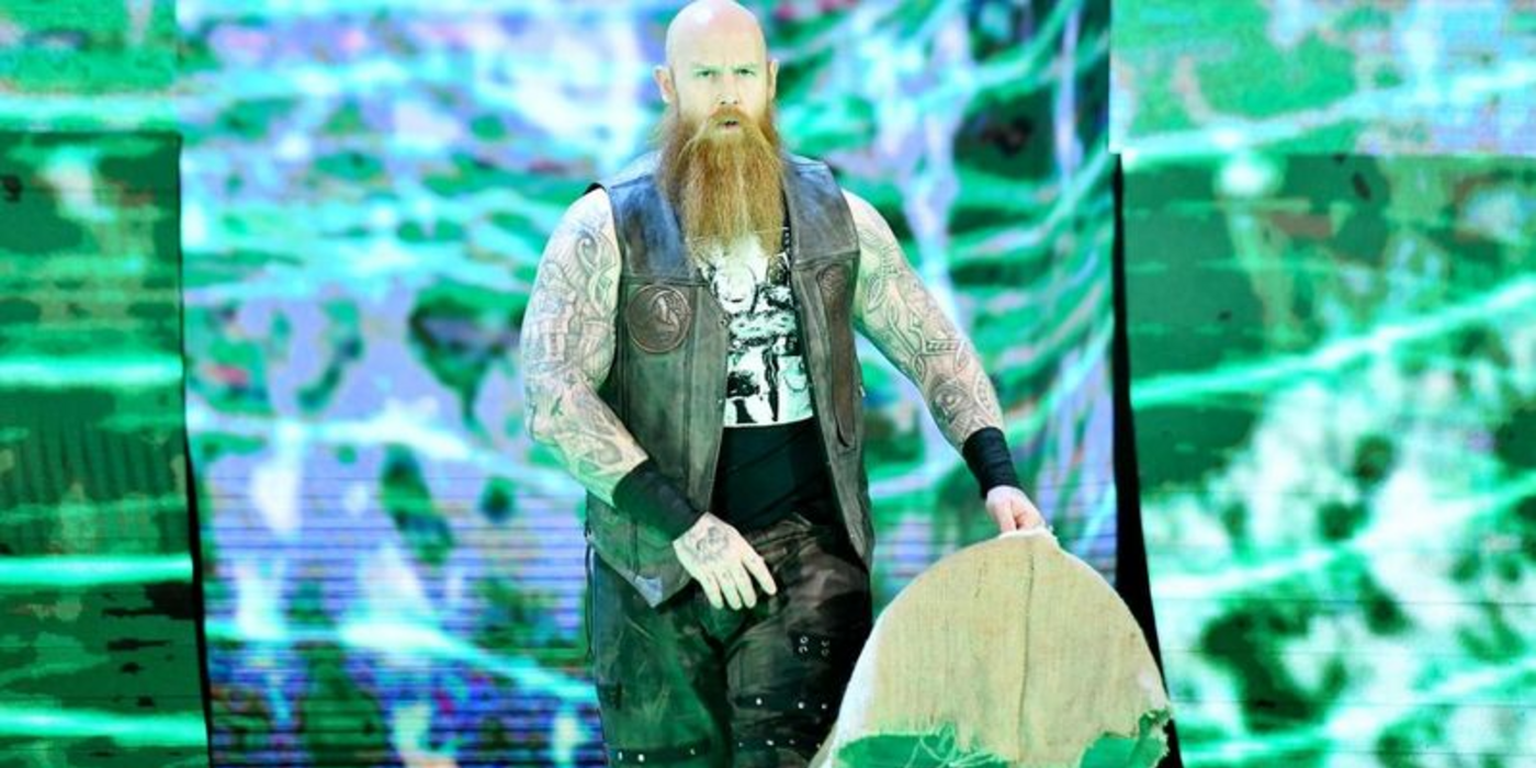 Erick Rowan with his cage 