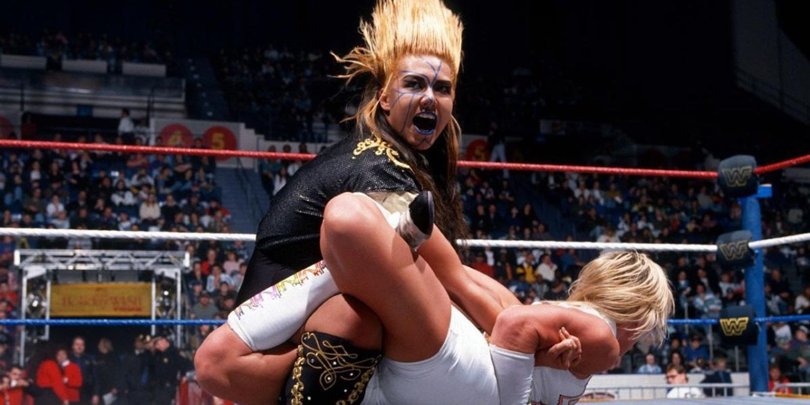 Bull Nakano locking in a submission