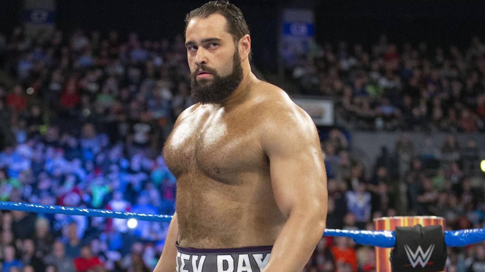 Rusev Succumbs To A Lack Of Barbers And Gives Himself A New Look [Photos]