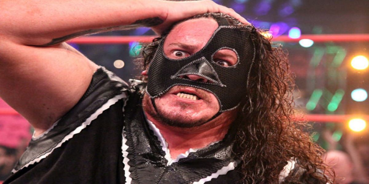 A photo of Abyss grimacing in anger. 