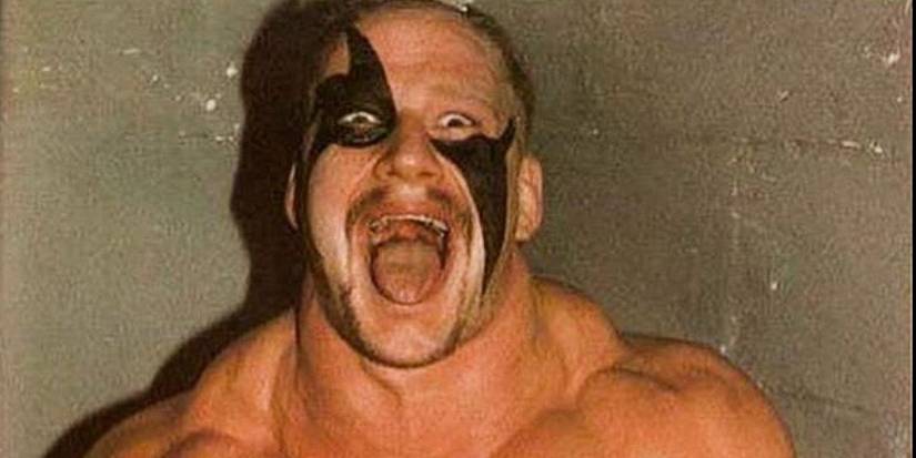 10 WCW Wrestlers Who Are Known For Working Stiff