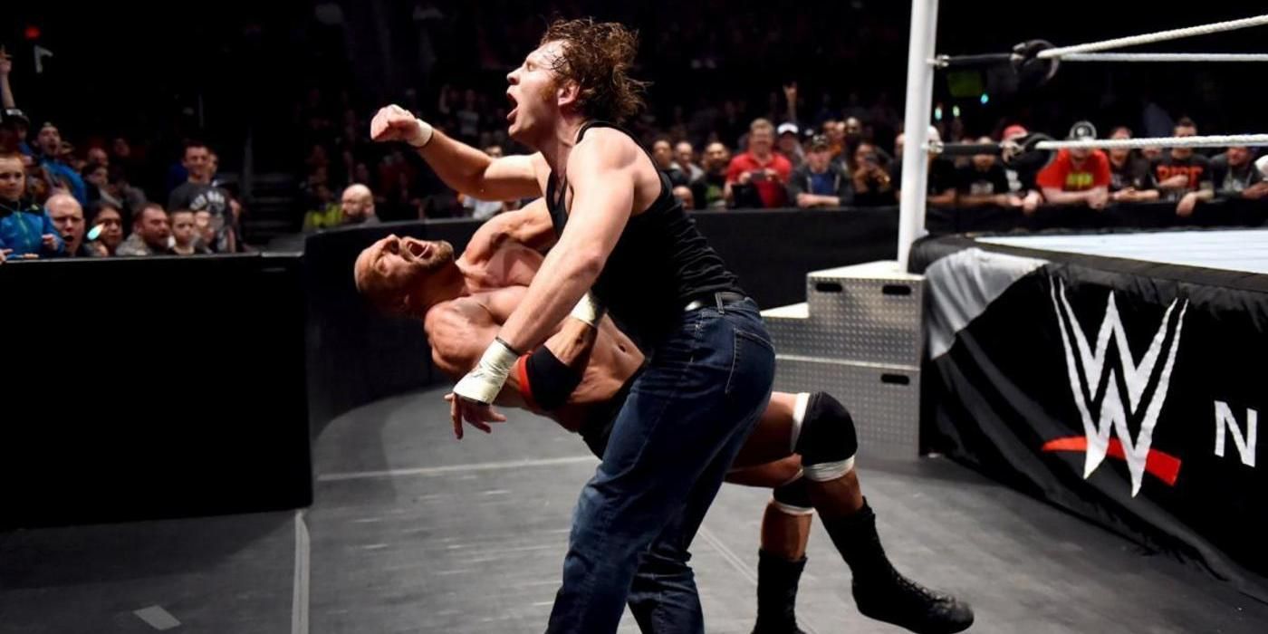 Triple H vs Dean Ambrose