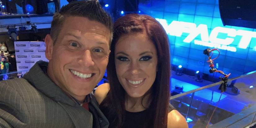 10 Wrestlers You Had No Idea Were Married