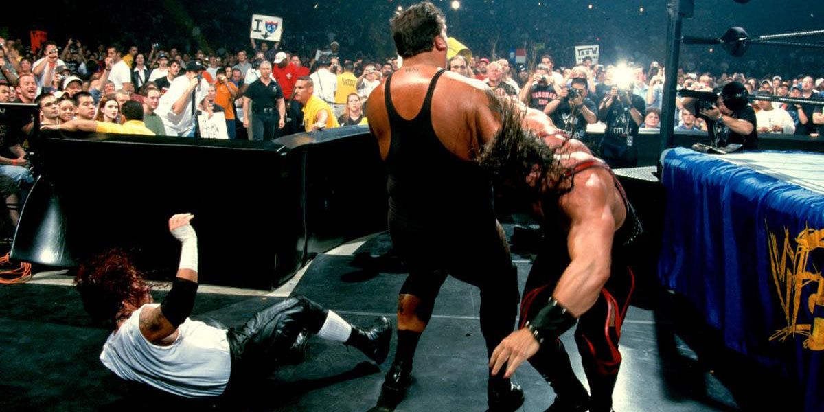 Raven vs Kane vs Big Show (WrestleMania X-Seven)