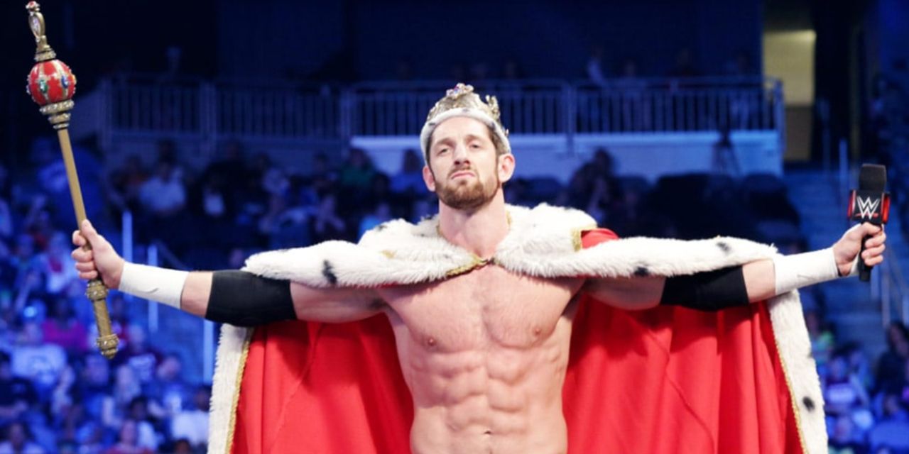 King Wade Barrett posing in his king wardrobe