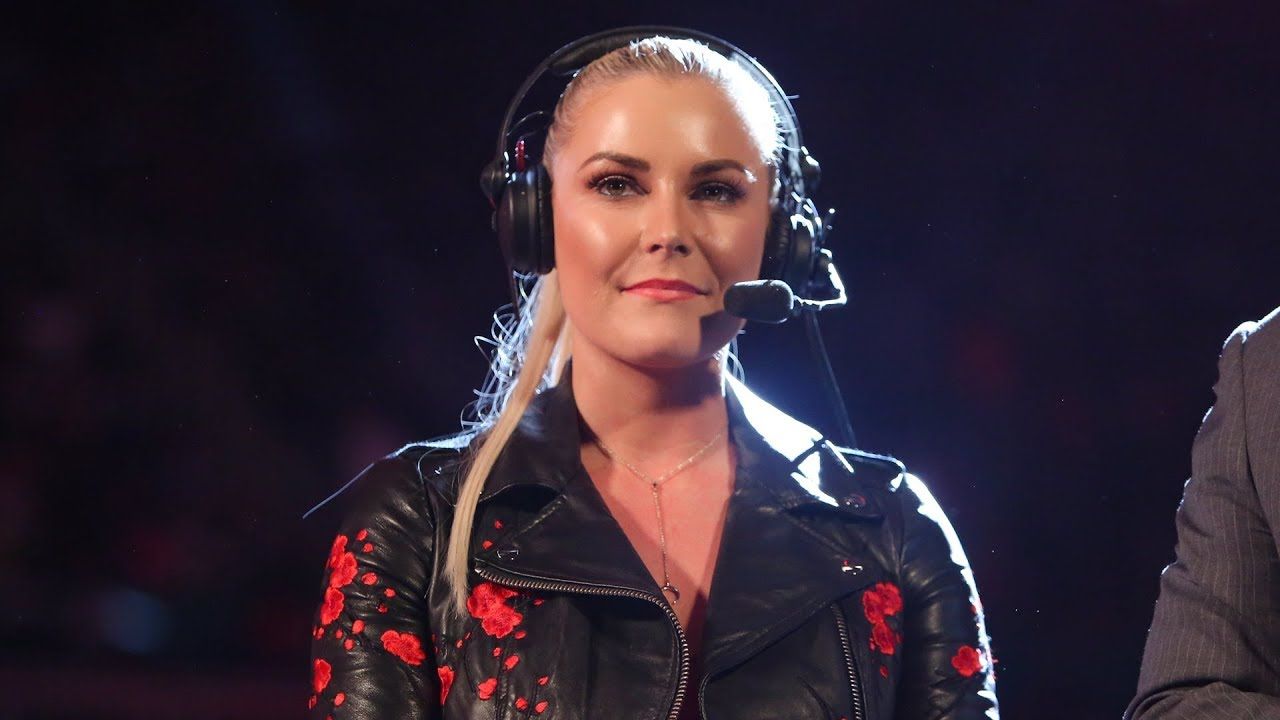10 Backstage Stories About Renee Young We Can’t Believe
