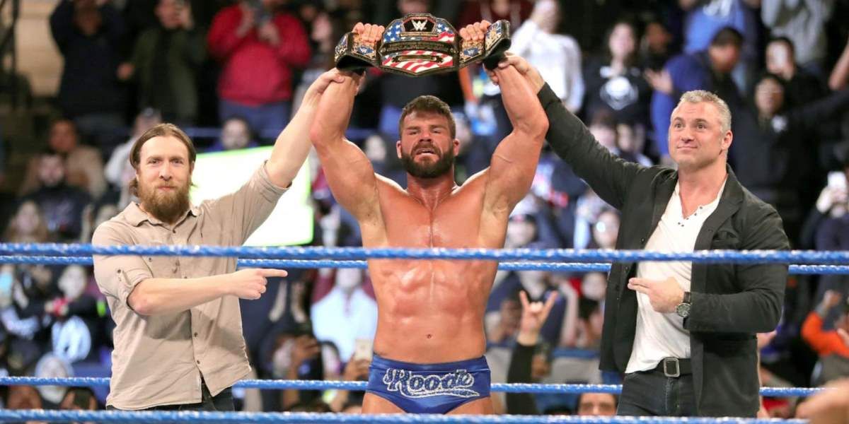 United States Champion Robert Roode With Daniel Bryan And Shane McMahon