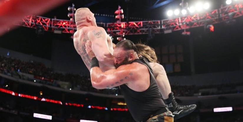 Braun-Strowman-Chokeslam-Cropped.jpg