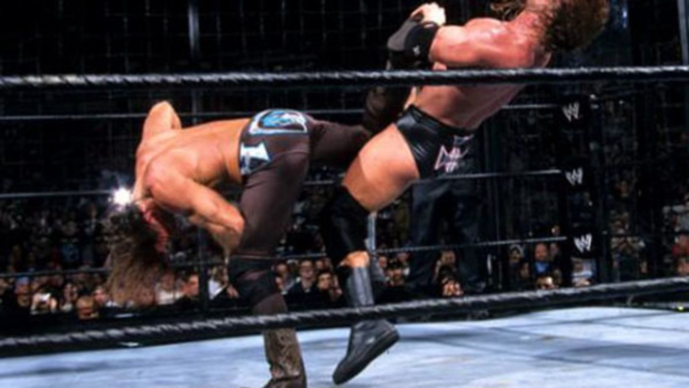10 Shocking Ends To Survivor Series Main Events