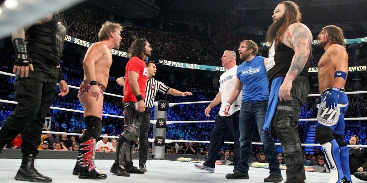 Raw vs SmackDown