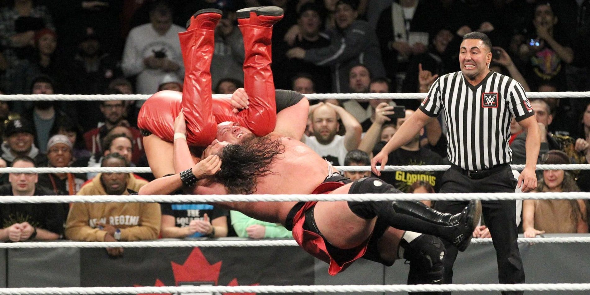 Samoa Joe vs Shinsuke Nakamura (NXT Takeover: Toronto)