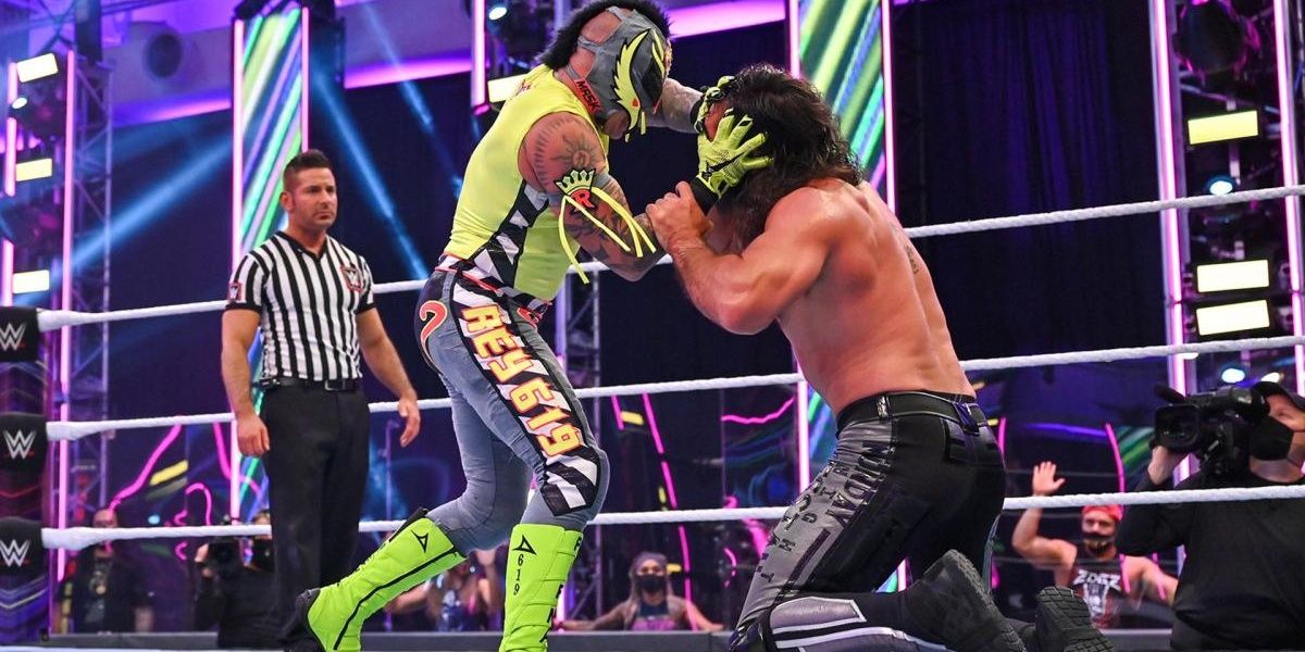Seth Rollins vs Rey Mysterio Extreme Rules