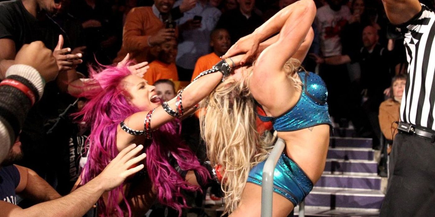 The 10 Most Brutal Womens Rivalries In Wwe History