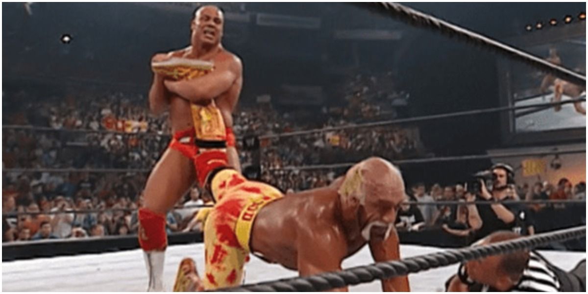 WWE Kurt Angle Applying Ankle Lock To Hulk Hogan