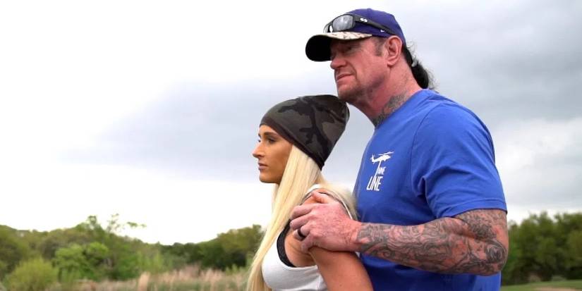 10 Backstage Stories About Michelle McCool We Can't Believe